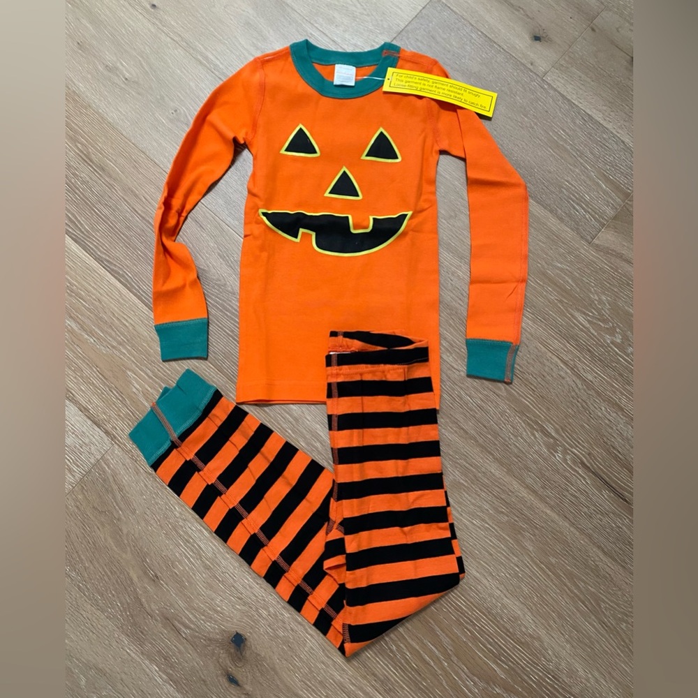 Hanna Andersson Halloween Pajamas - NIB - Size 120 (6/7)